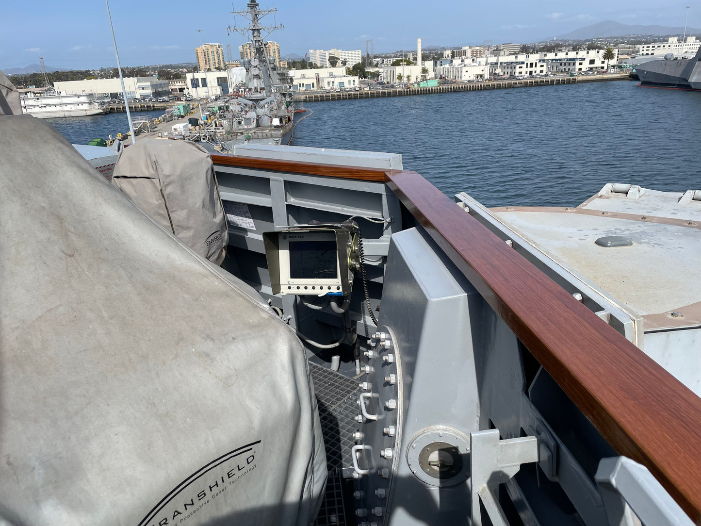 Port and Starboard Bridge Wing Rails